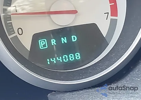 2010 Dodge Grand Caravan Hero z USA, uszkodzony, nr VIN 2D4RN3D1XAR419884